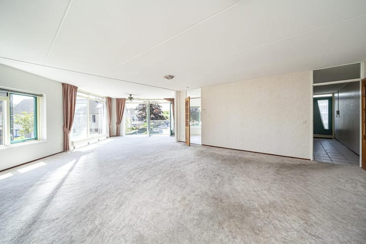 Appartement te koop: Oude Trambaan 81, Leidschendam