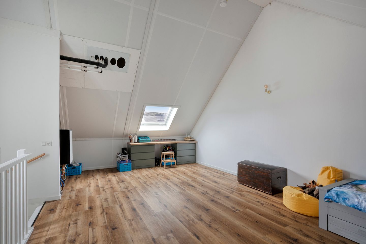 Foto 25 van Bankirai 31