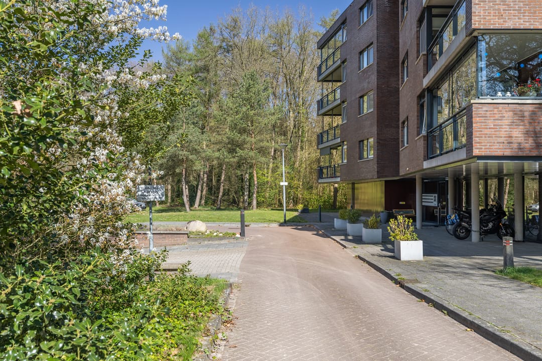 Foto 31 van Valtherlaan 215