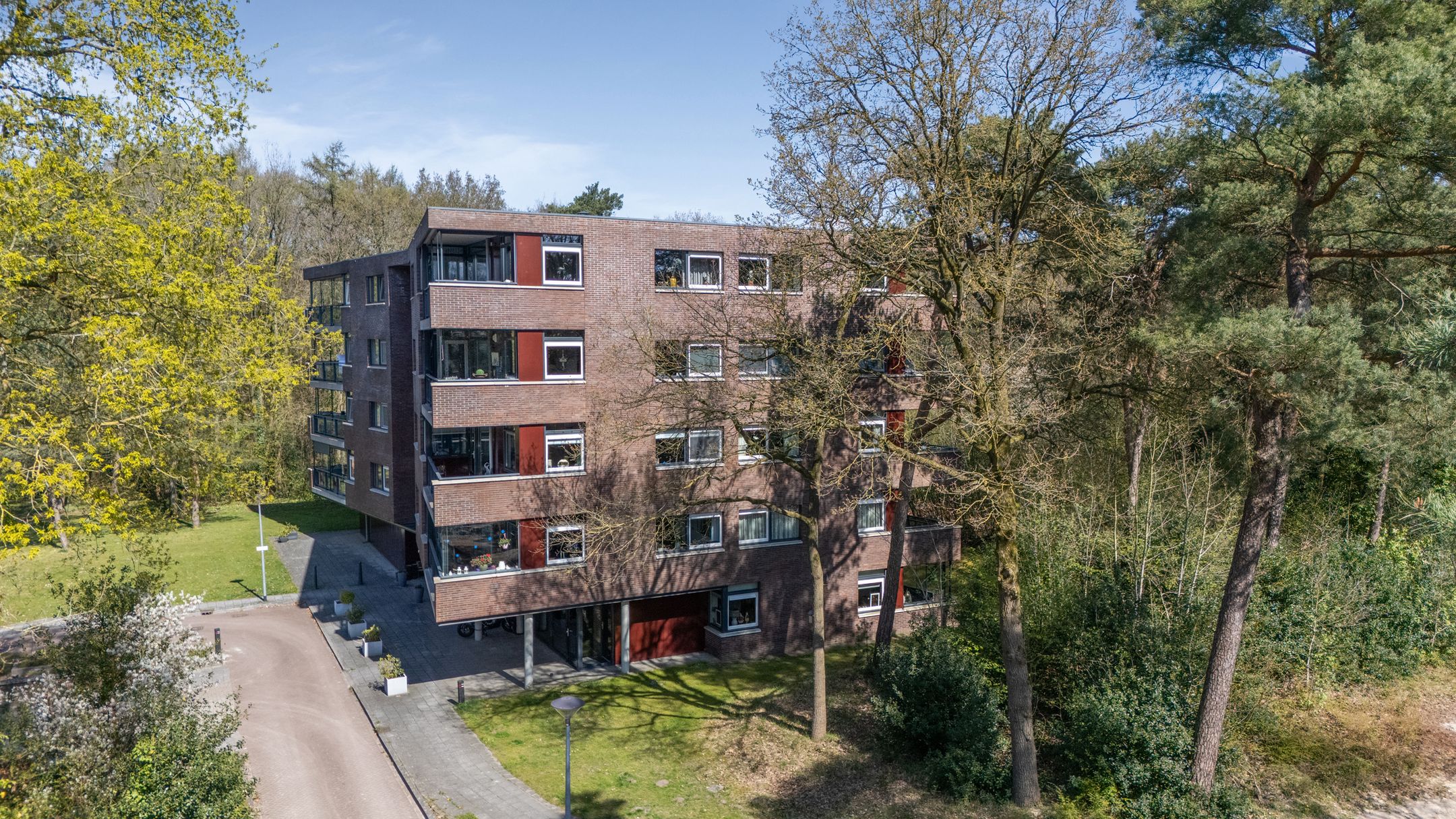 Foto 6 van Valtherlaan 215