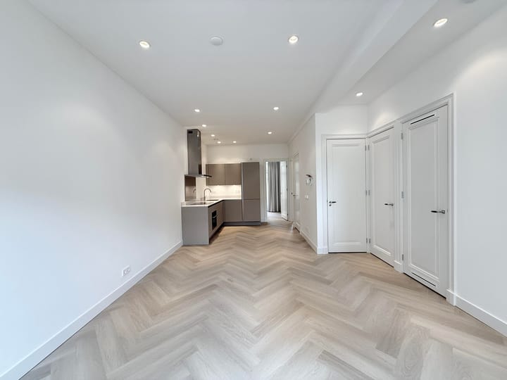 Photo 2 of Nicolaas Beetsstraat 42-H