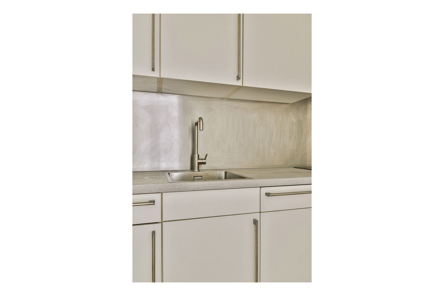 Foto 10 van Edmond Halleylaan 5