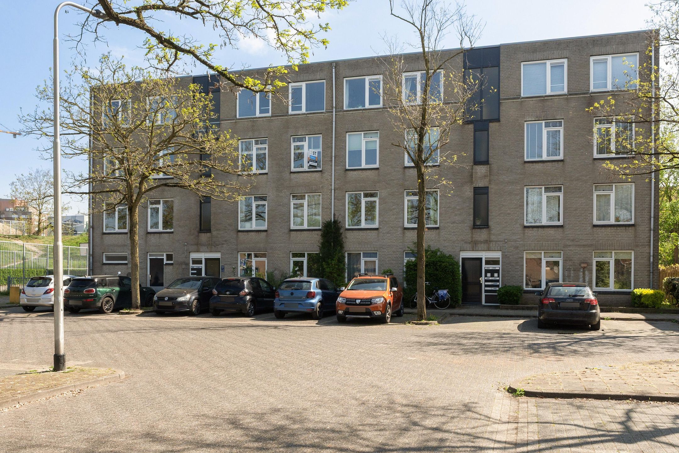 Ridderspoor 122 