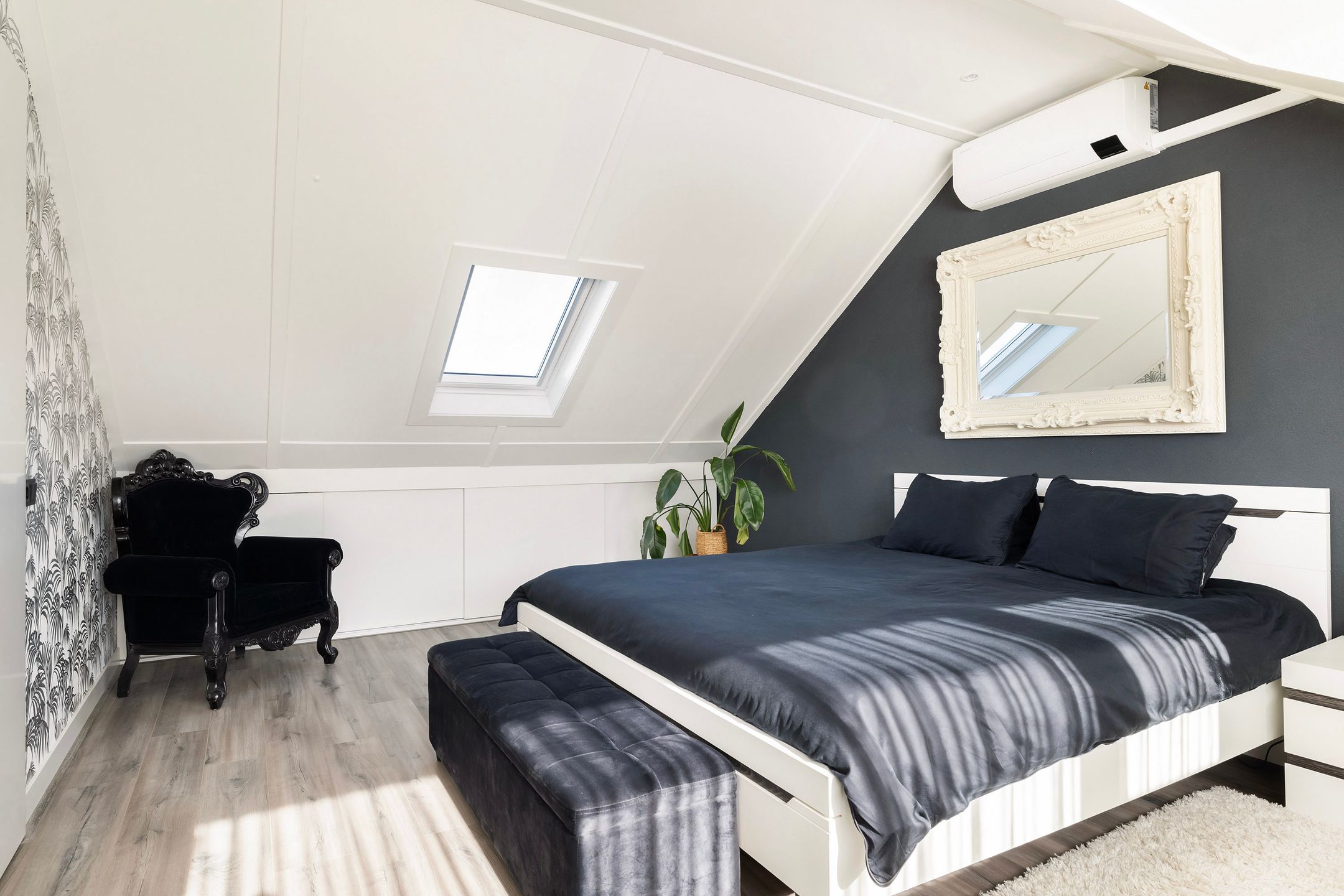 Photo 30 of Spinozastraat 9