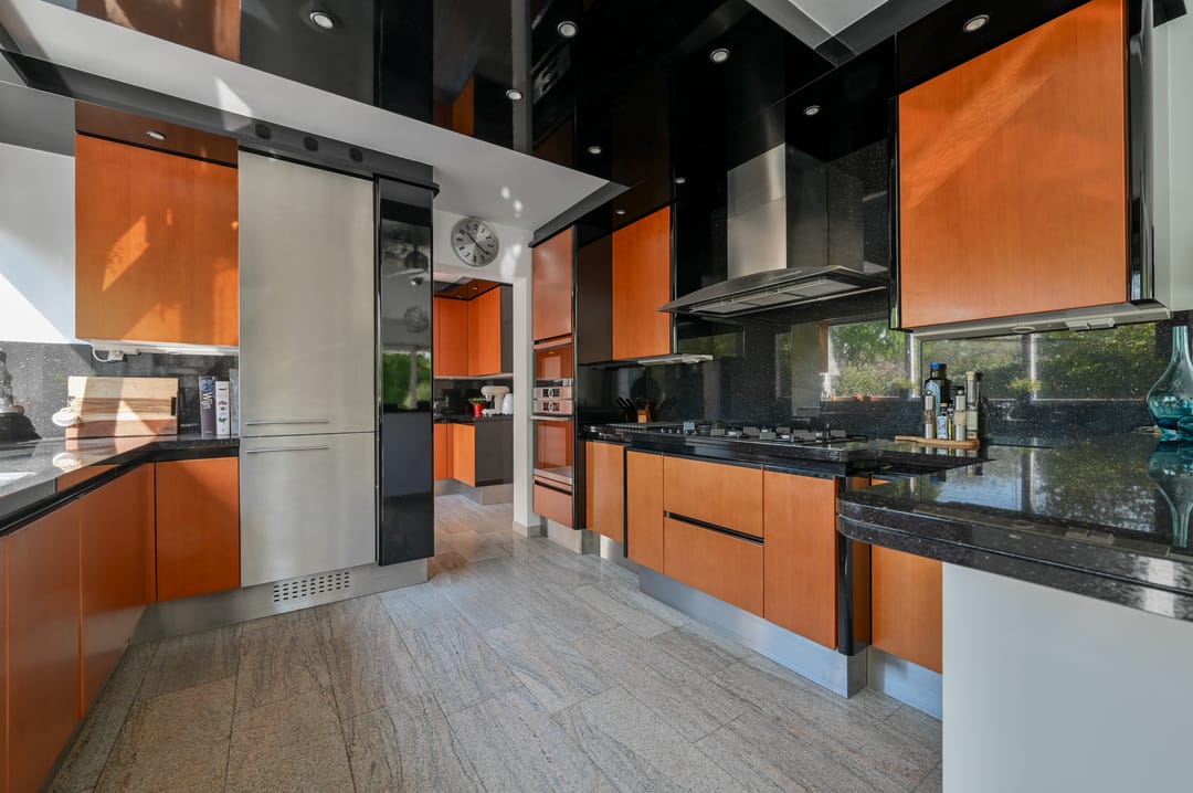 Photo 13 of Dokter Mees ten Oeverlaan 28