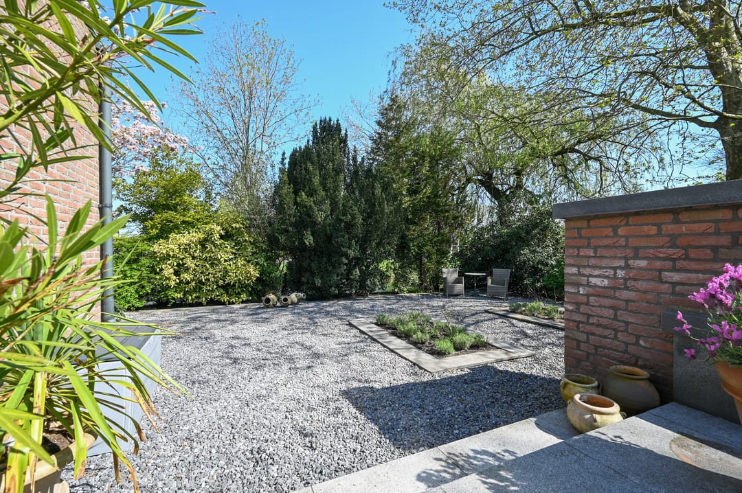 Photo 46 of Dokter Mees ten Oeverlaan 28