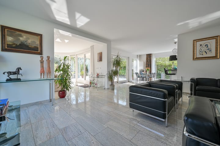 Photo 3 of Dokter Mees ten Oeverlaan 28