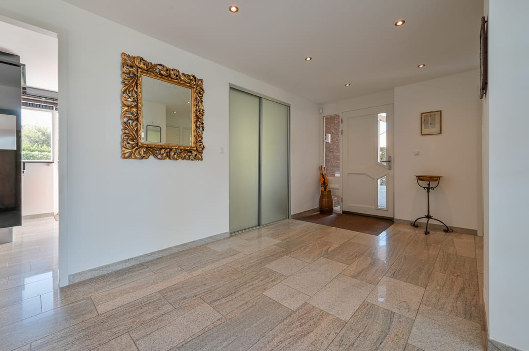 Photo 26 of Dokter Mees ten Oeverlaan 28