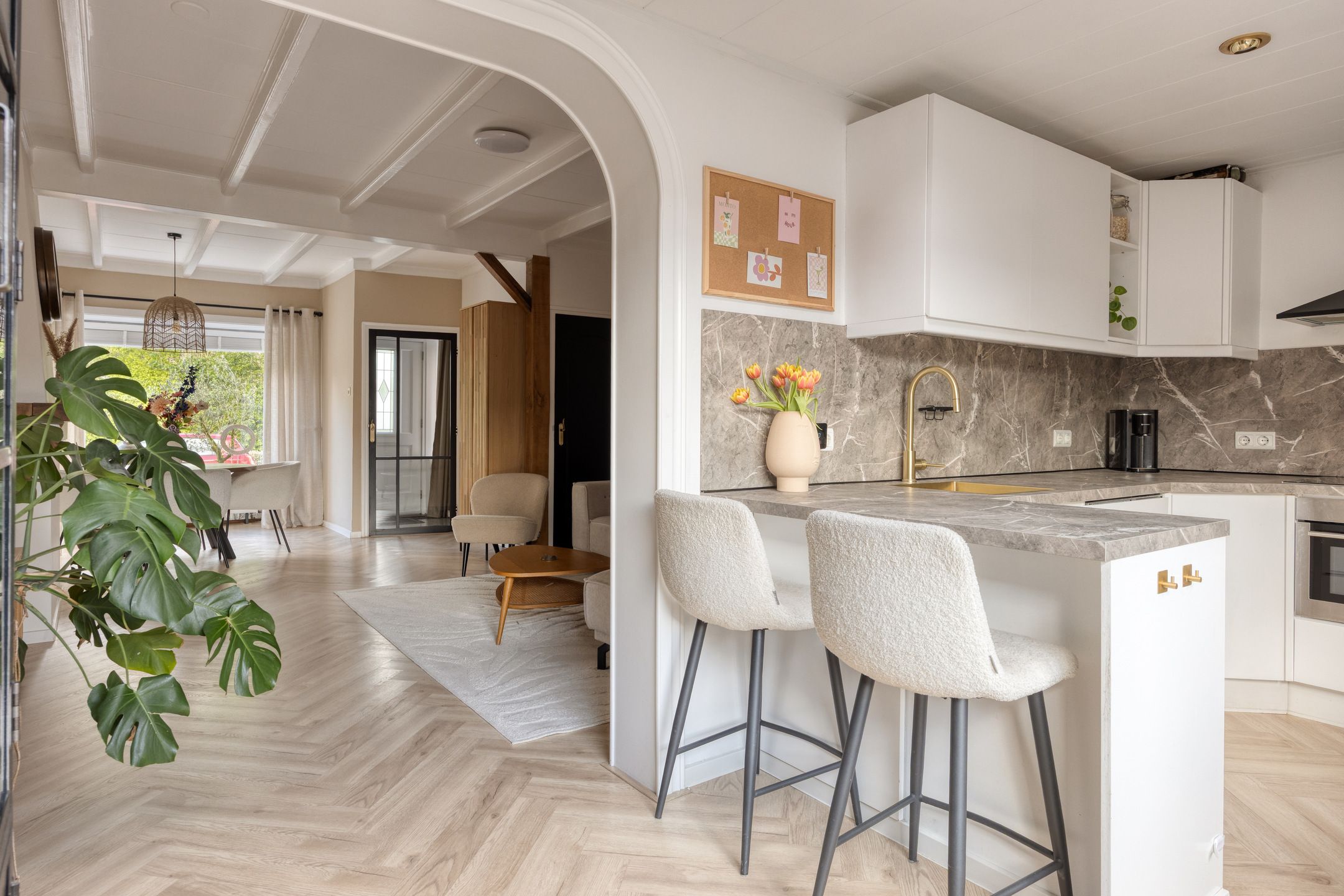 Foto 3 van Parallelweg 56