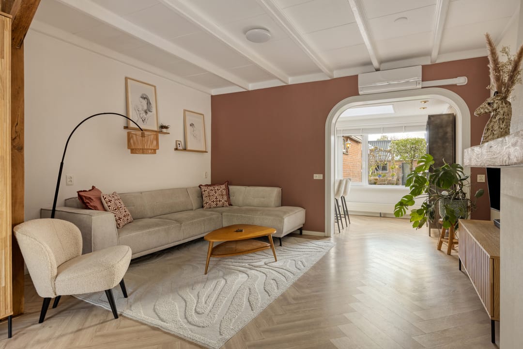 Foto 8 van Parallelweg 56