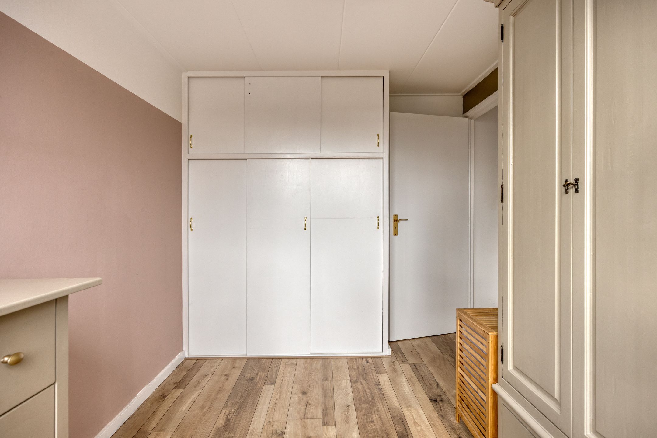 Foto 21 van Parallelweg 56