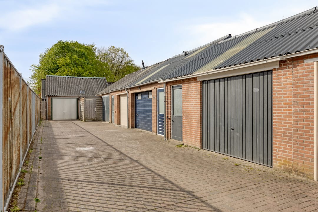 Foto 28 van Parallelweg 56