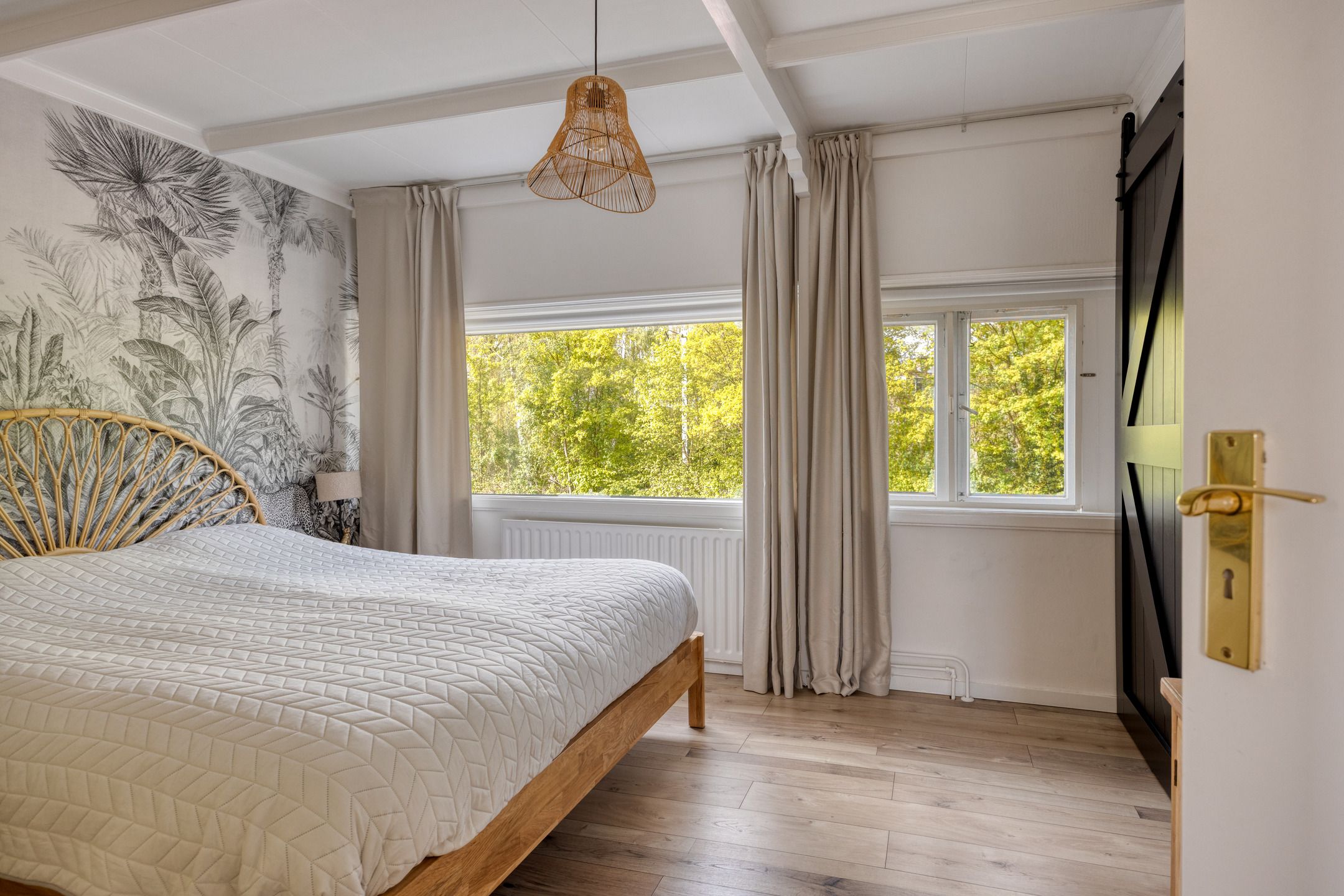 Foto 15 van Parallelweg 56