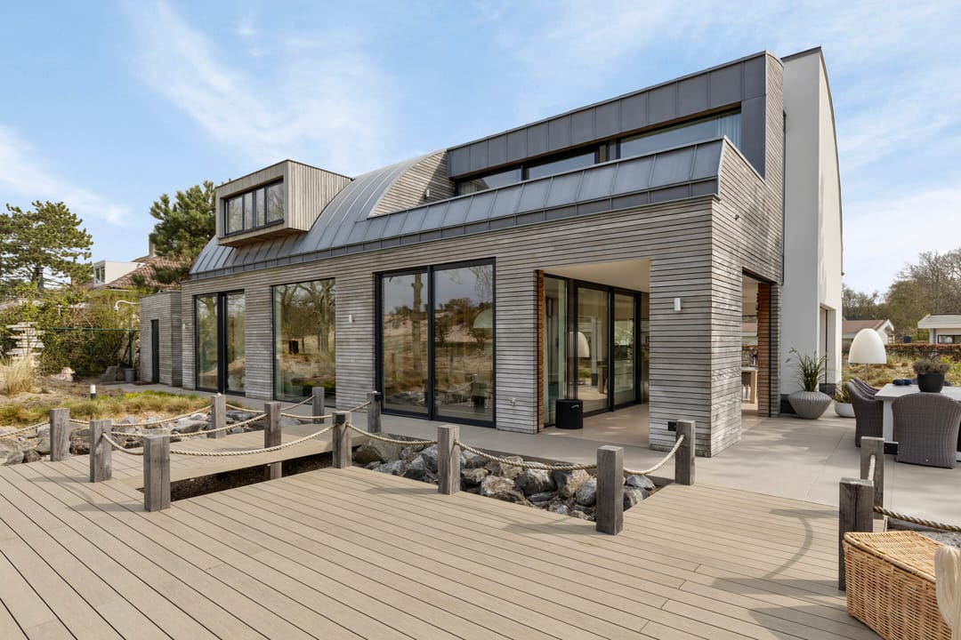 Photo 2 of Duinweg 7