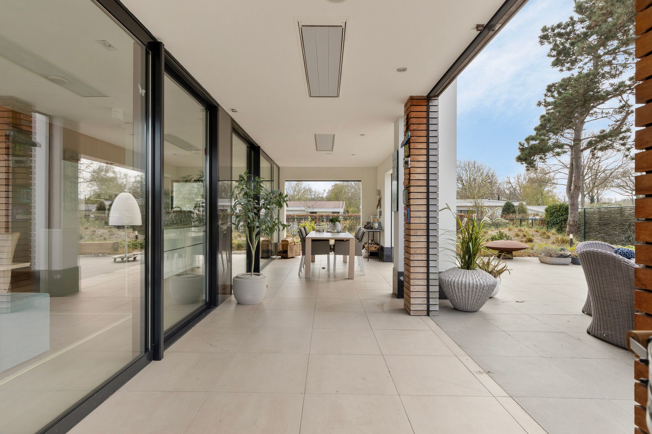 Photo 51 of Duinweg 7