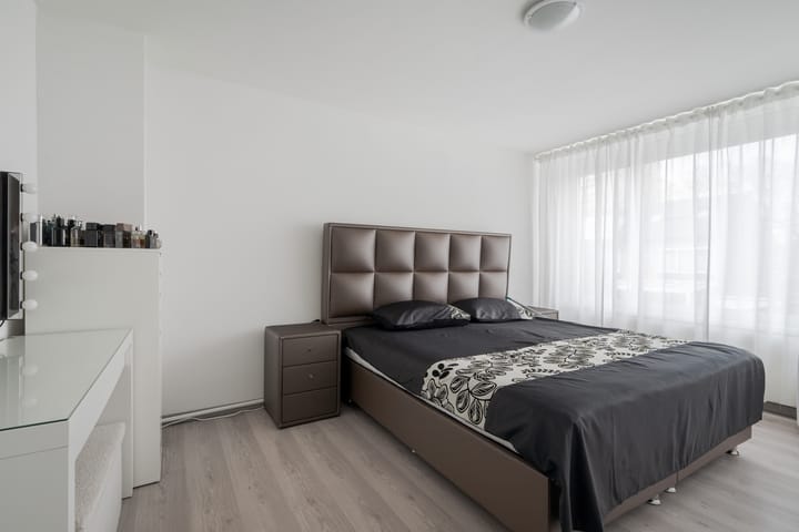 Tussenwoning te koop: Aalststraat 8, Breda