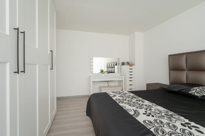 Tussenwoning te koop: Aalststraat 8, Breda