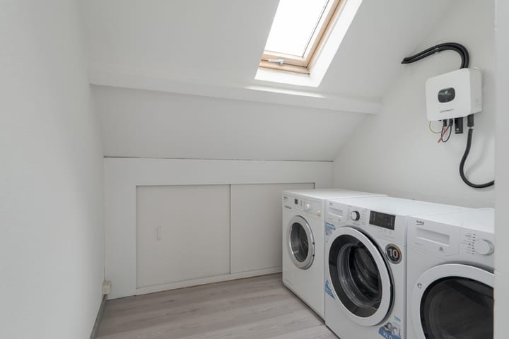 Tussenwoning te koop: Aalststraat 8, Breda