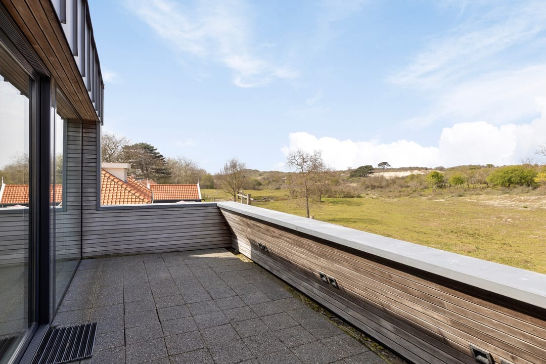 Photo 38 of Duinweg 7