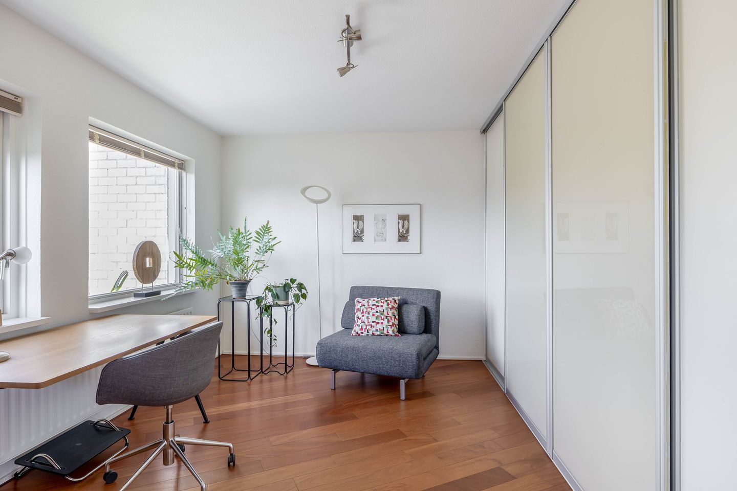 Photo 19 of Sartreweg 30