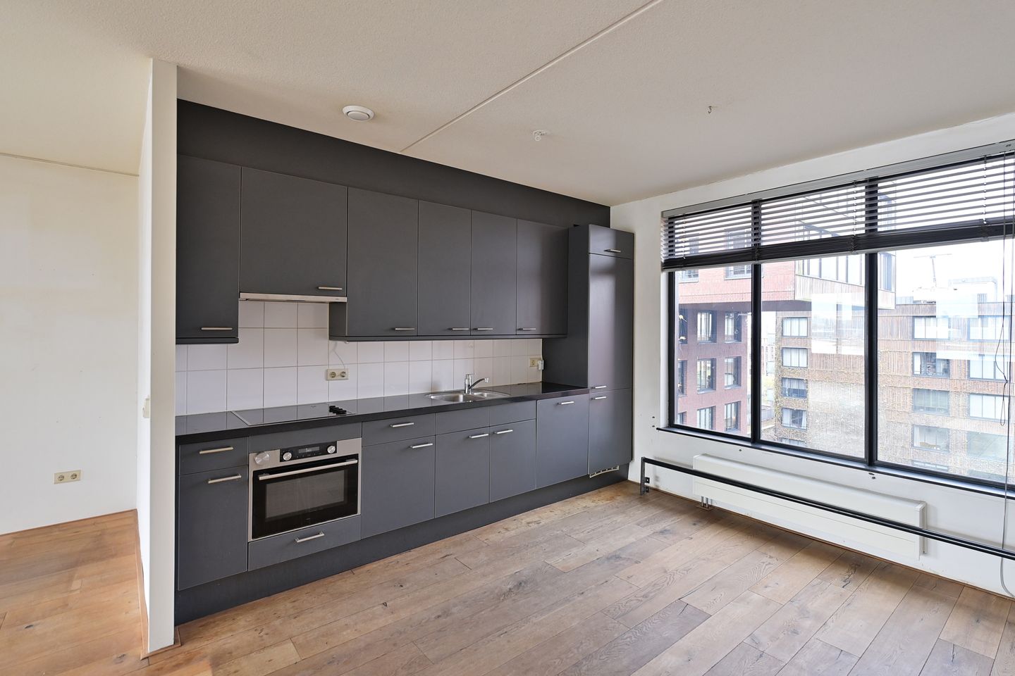 Photo 10 of Westerdoksdijk 461