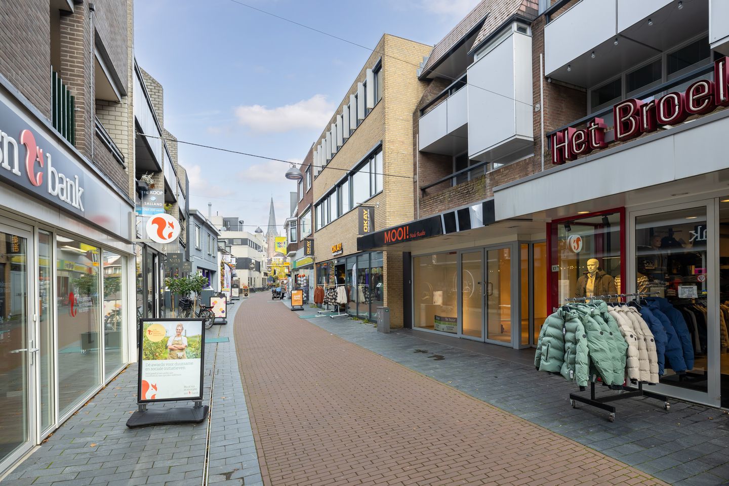 Bekijk foto 2 van Grotestraat 17