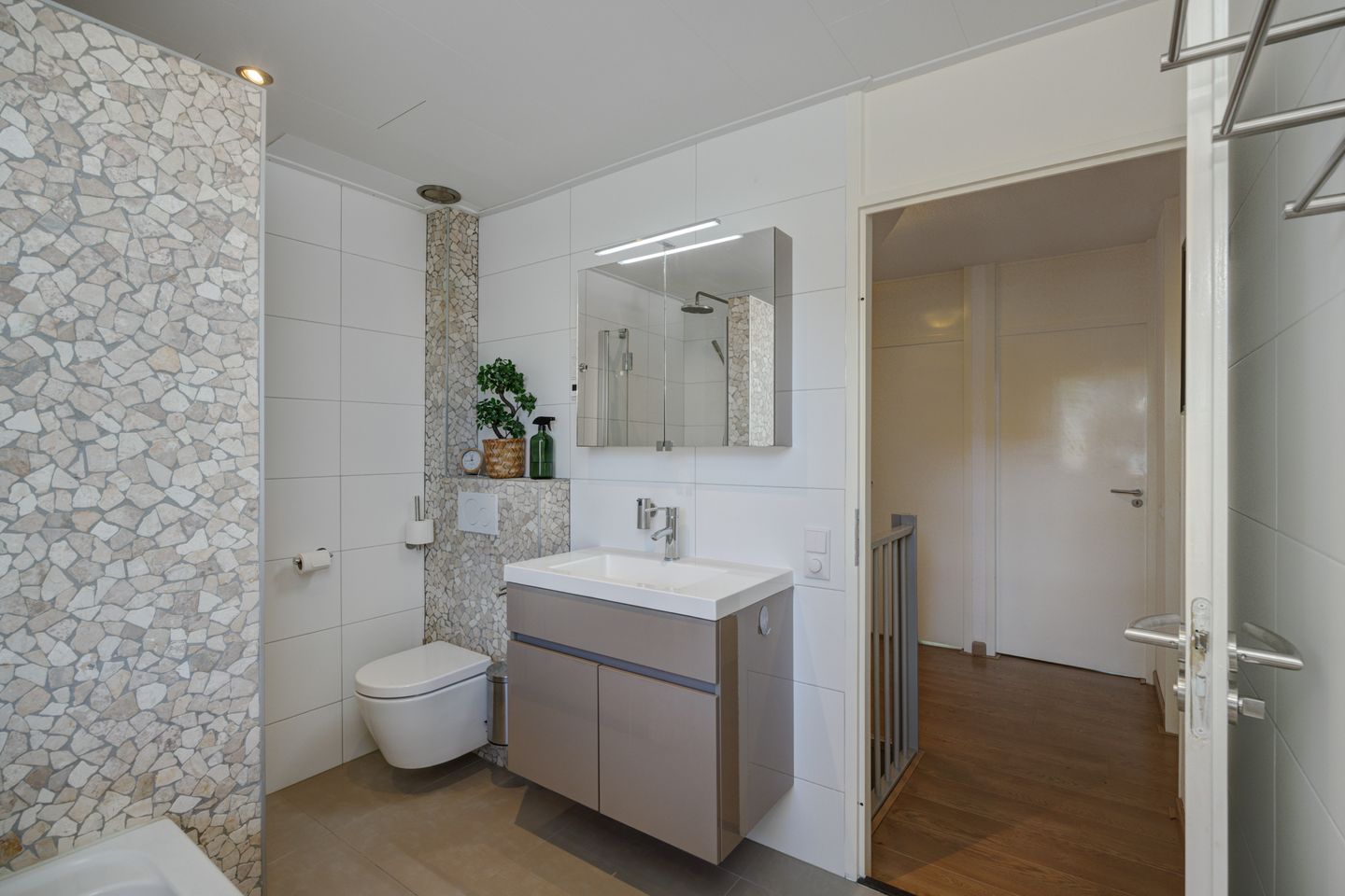 Foto 40 van Asterstraat 64