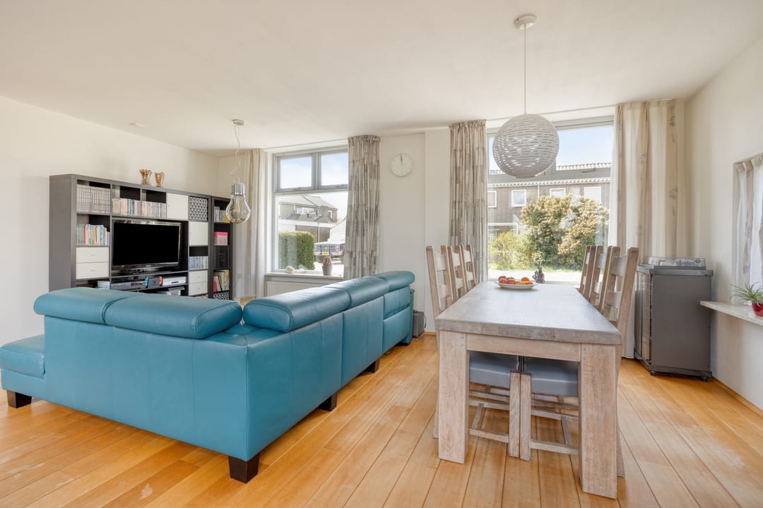 Foto 16 van Julianaweg 4