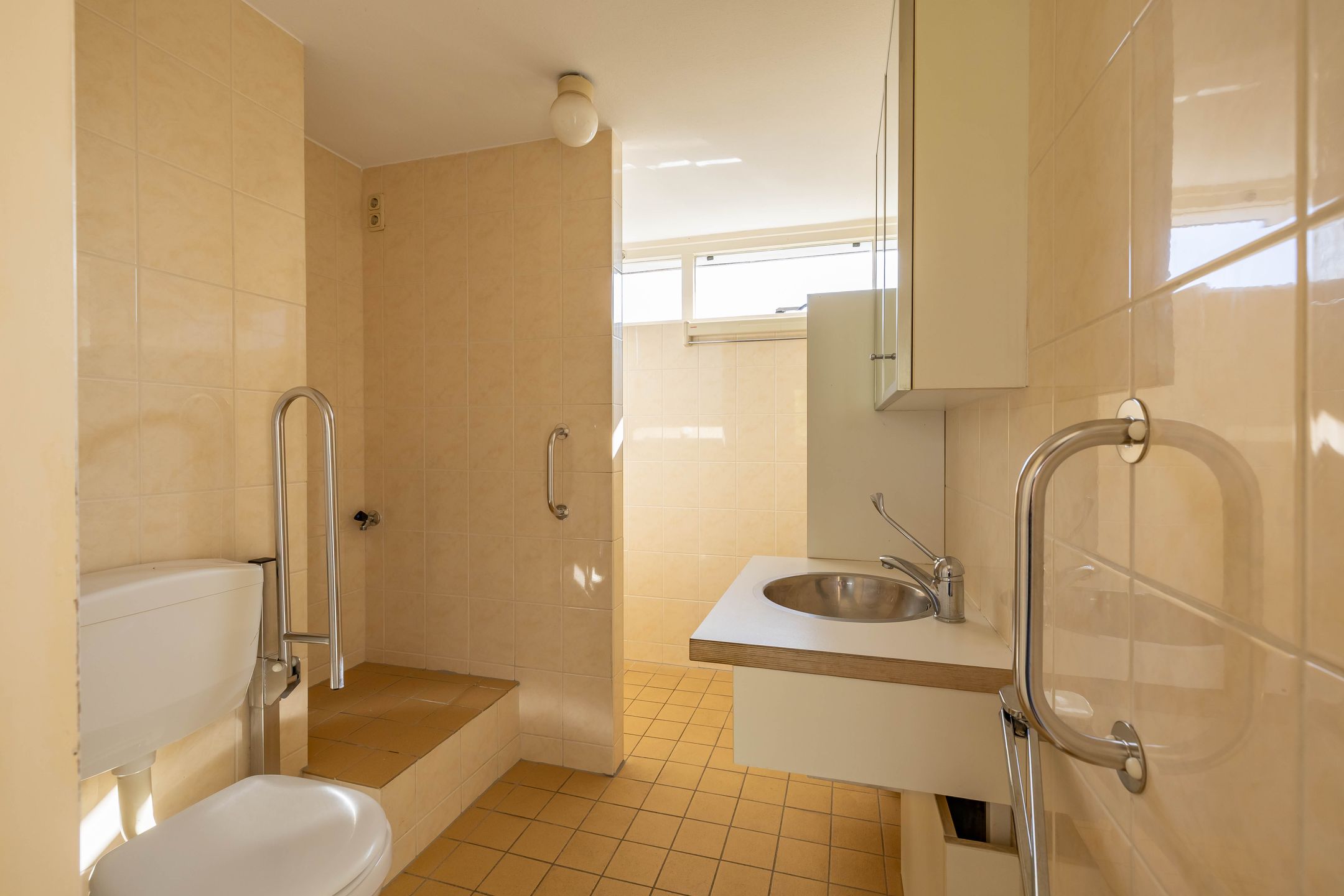 Foto 42 van Hélène Swarthlaan 89