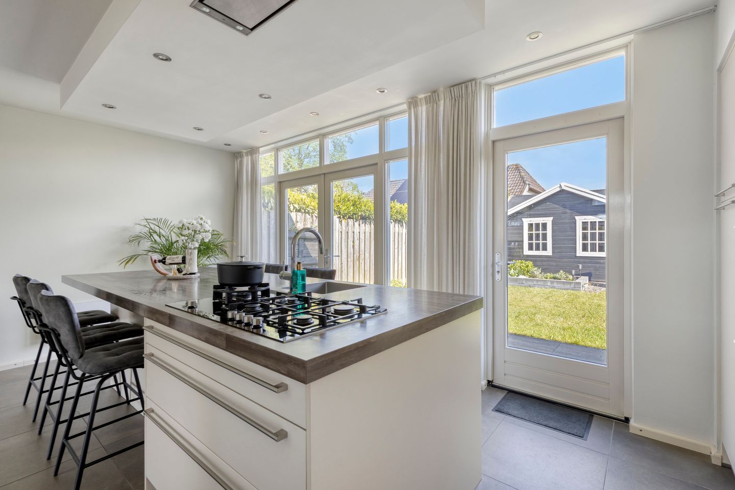 Foto 14 van Trompstraat 17