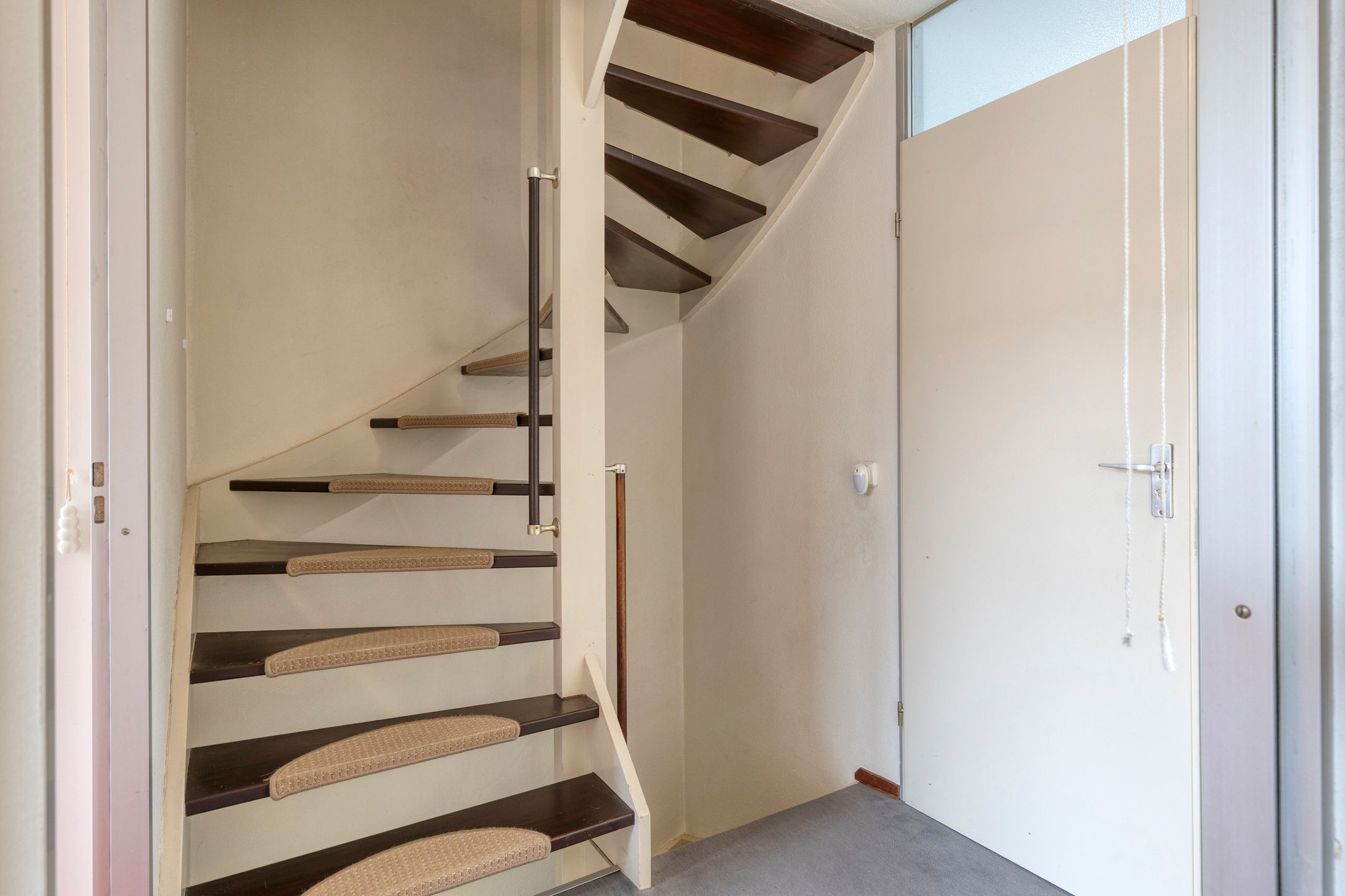 Spacious Family Home in Green Hanevoet Neighborhood of Eindhoven — 18