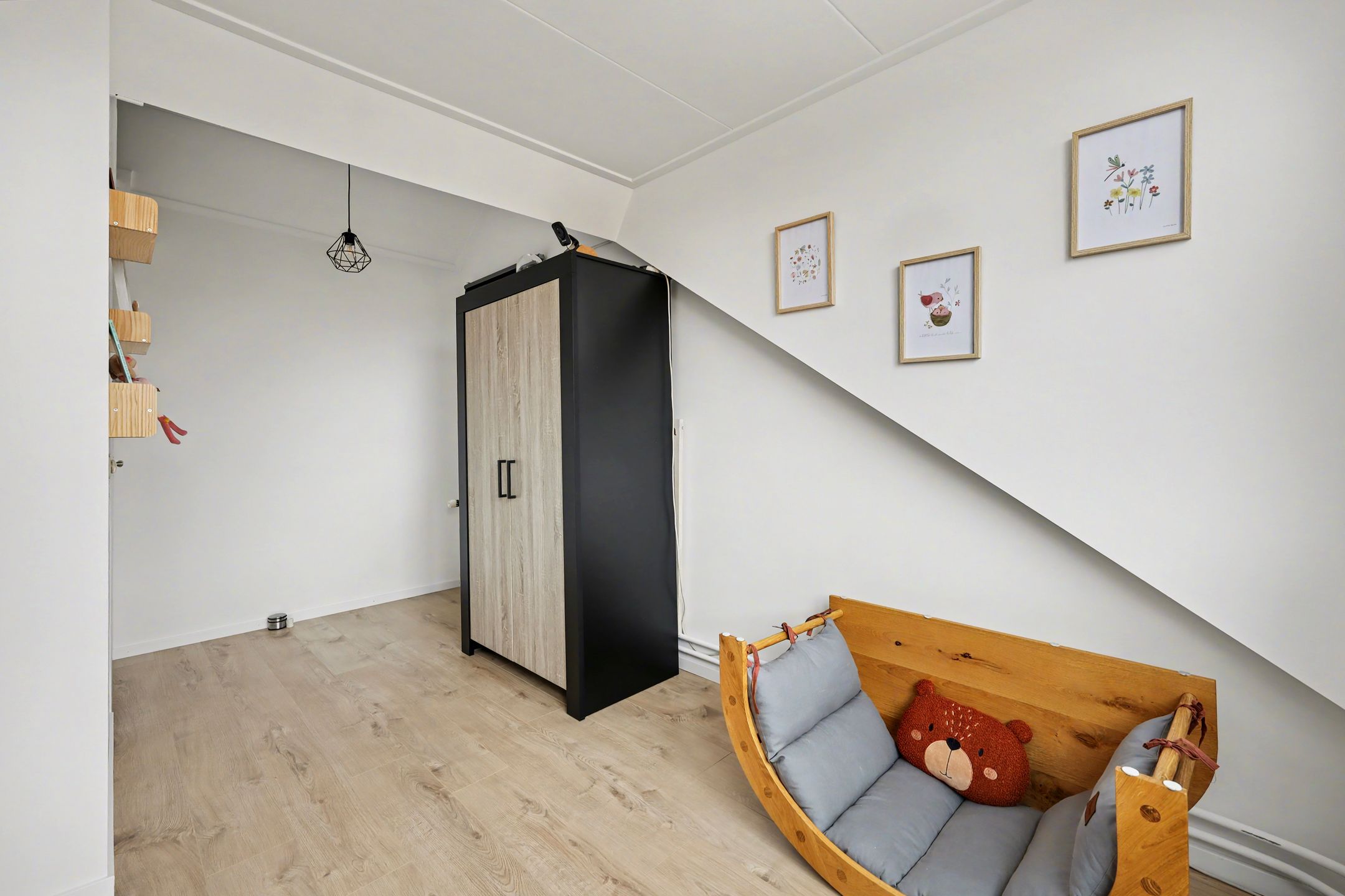 Well-maintained corner home with deep garden and attic conversion in Winterswijk — 33