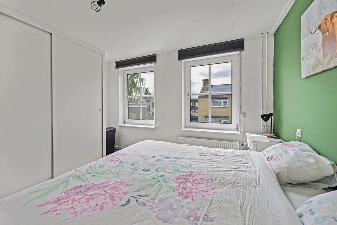 Well-maintained corner home with deep garden and attic conversion in Winterswijk — 23