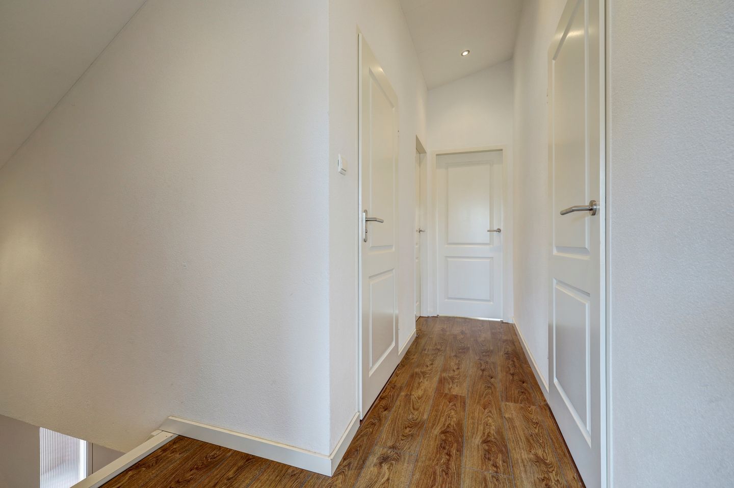 Foto 35 van van der Marckstraat 6