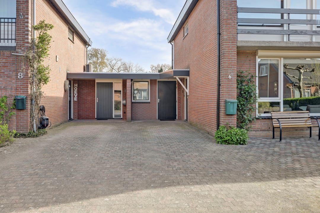 Foto 8 van van der Marckstraat 6