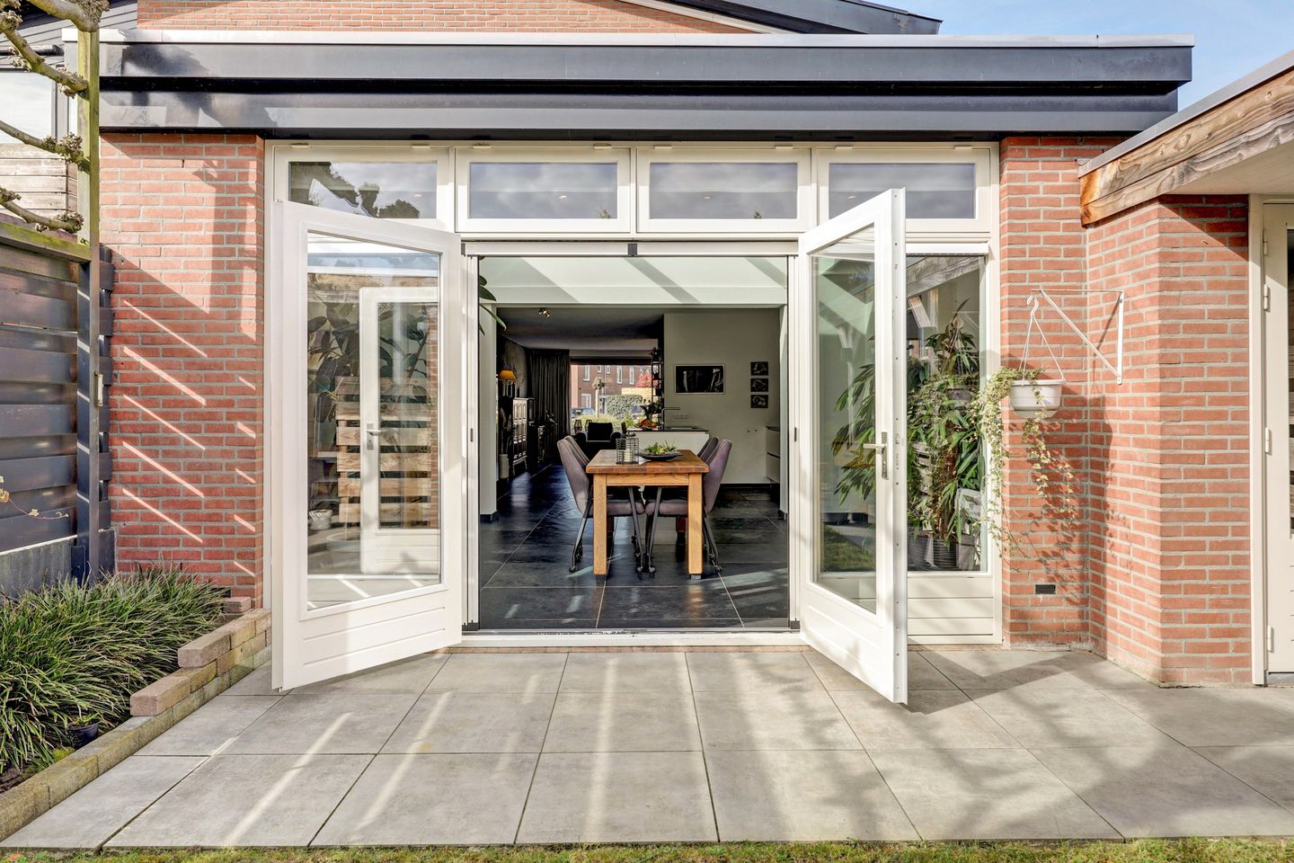 Foto 50 van van der Marckstraat 6