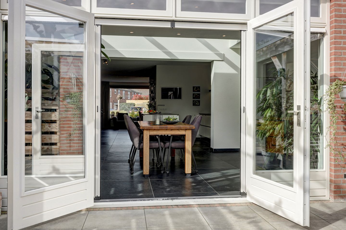 Foto 49 van van der Marckstraat 6