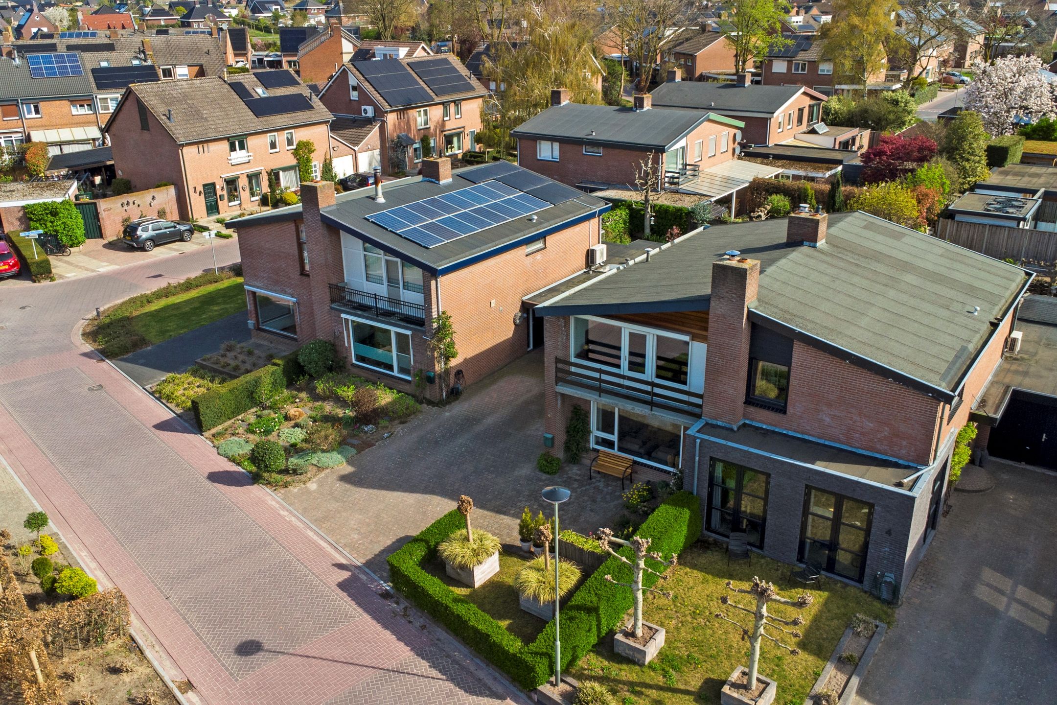 Foto 63 van van der Marckstraat 6