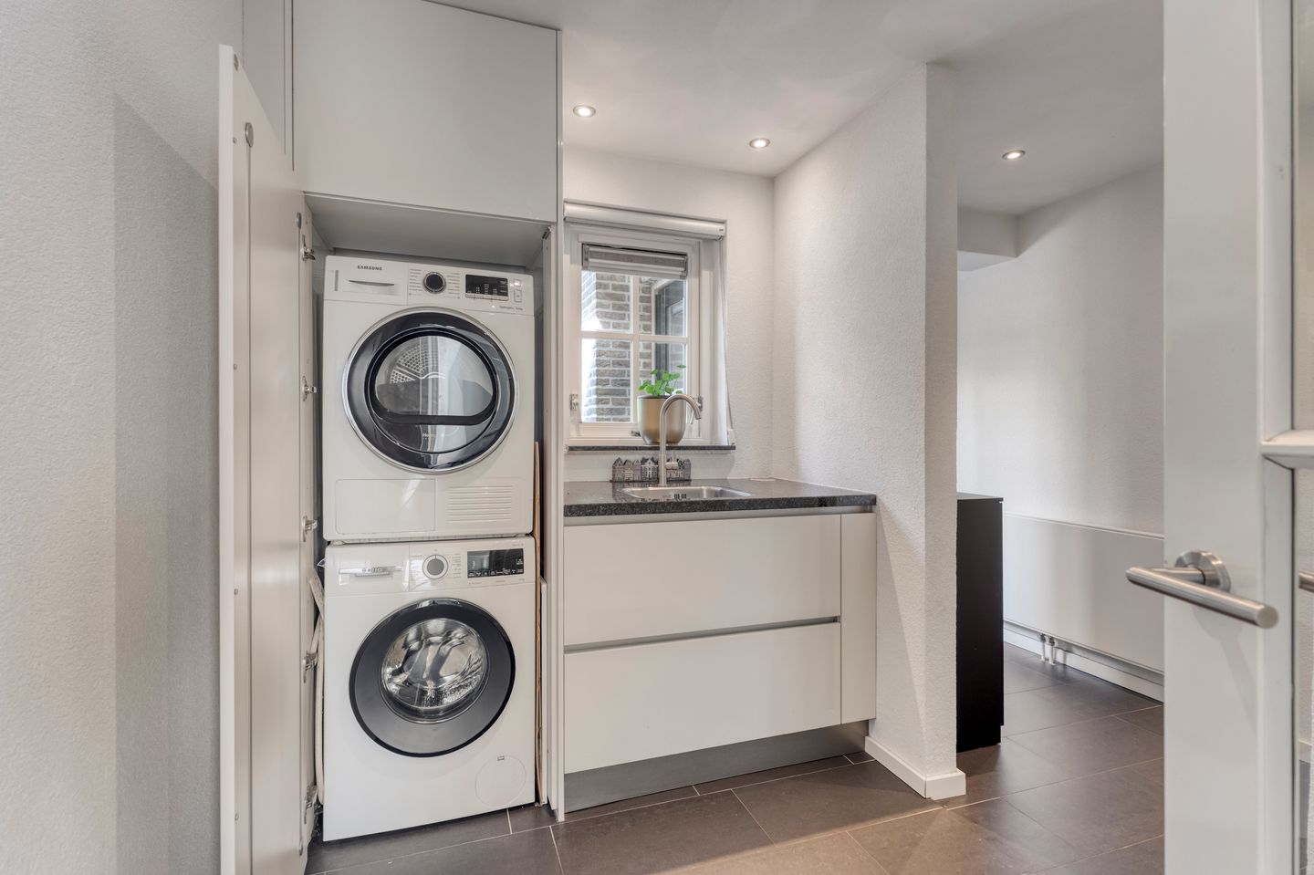 Foto 35 van Perzikstraat 9