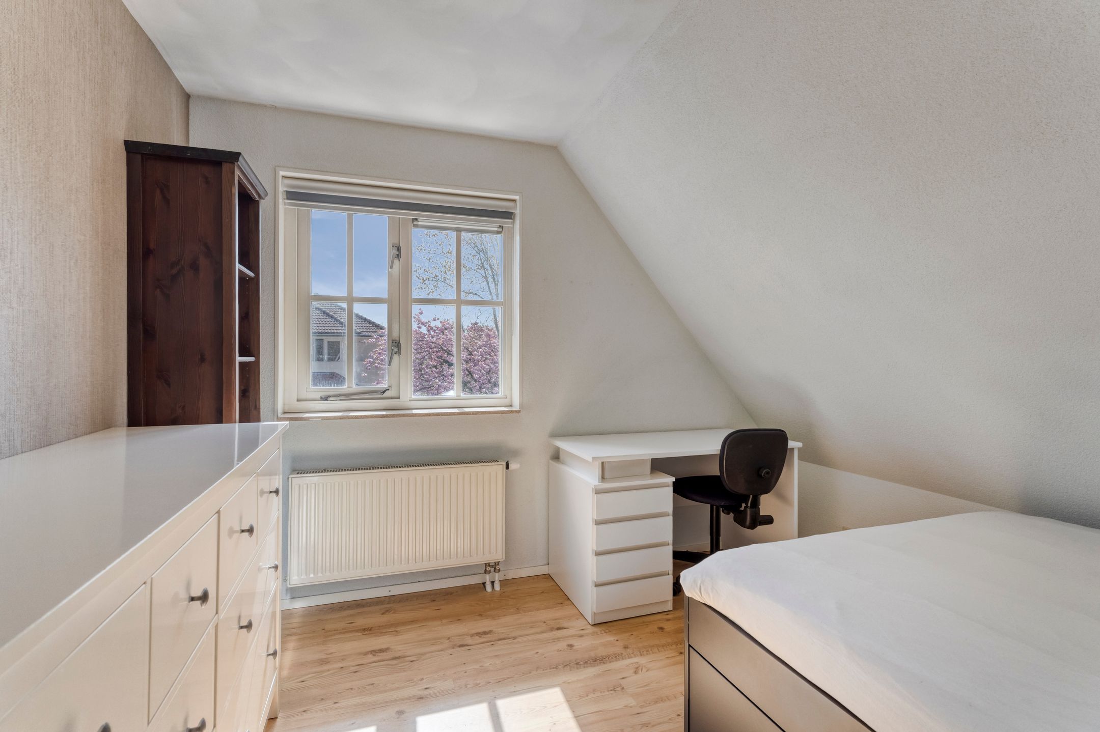 Foto 42 van Perzikstraat 9