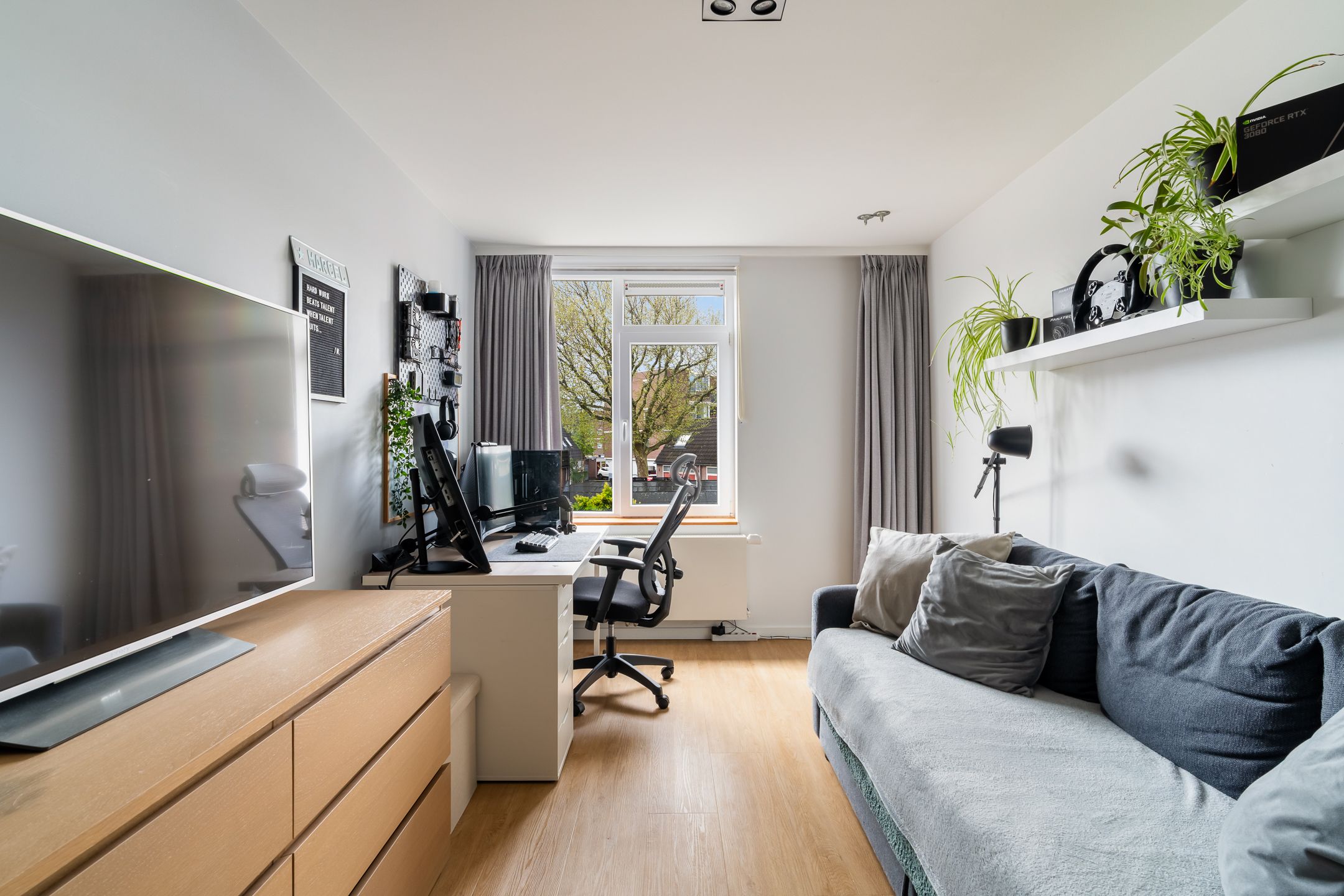 Foto 27 van Eric Satieplantsoen 28