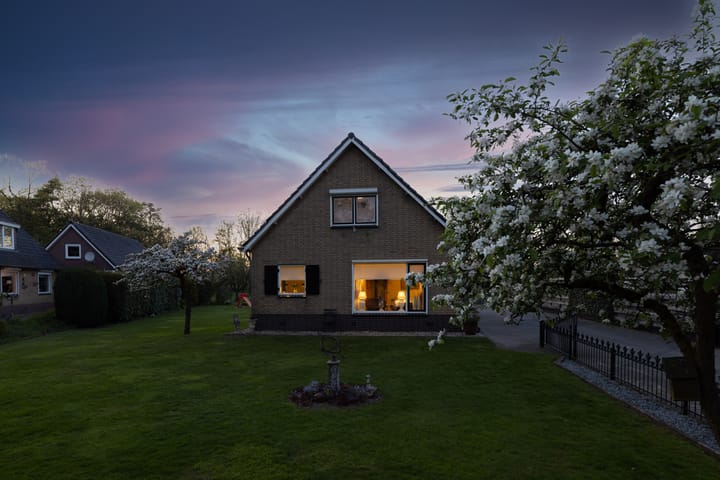 Photo 2 of Larenseweg 52