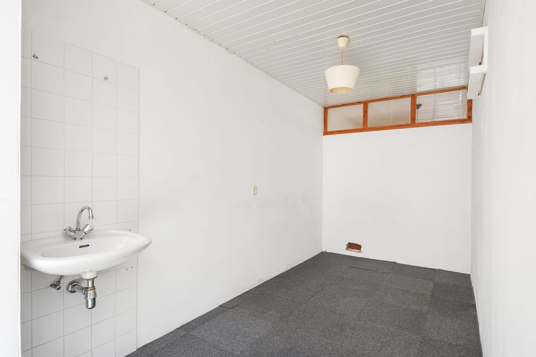 Foto 22 van Burgemeester Waldeckstraat 14