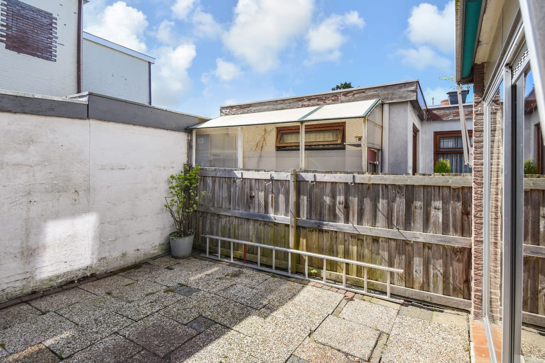 Foto 26 van Burgemeester Waldeckstraat 14