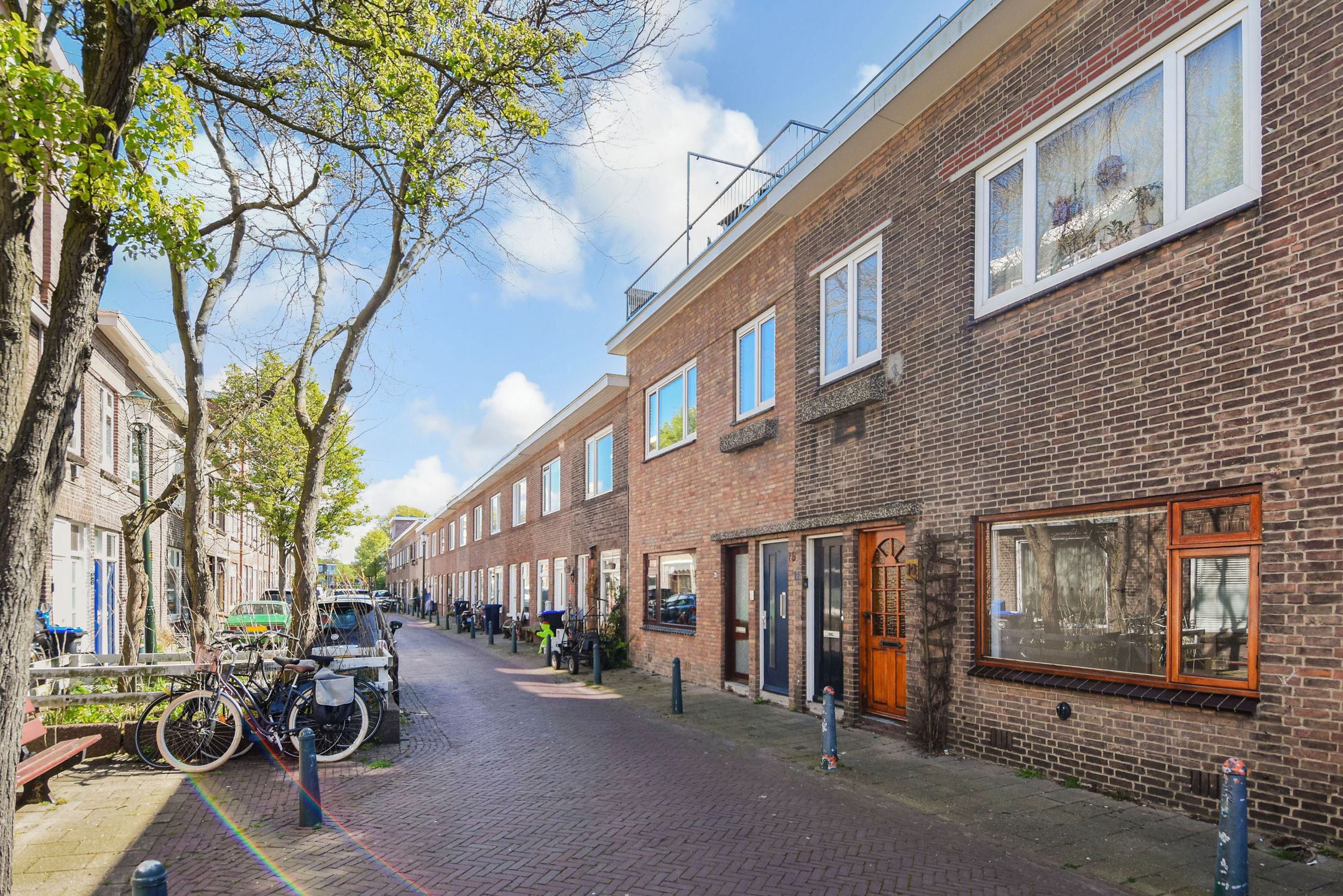 Foto 30 van Burgemeester Waldeckstraat 14