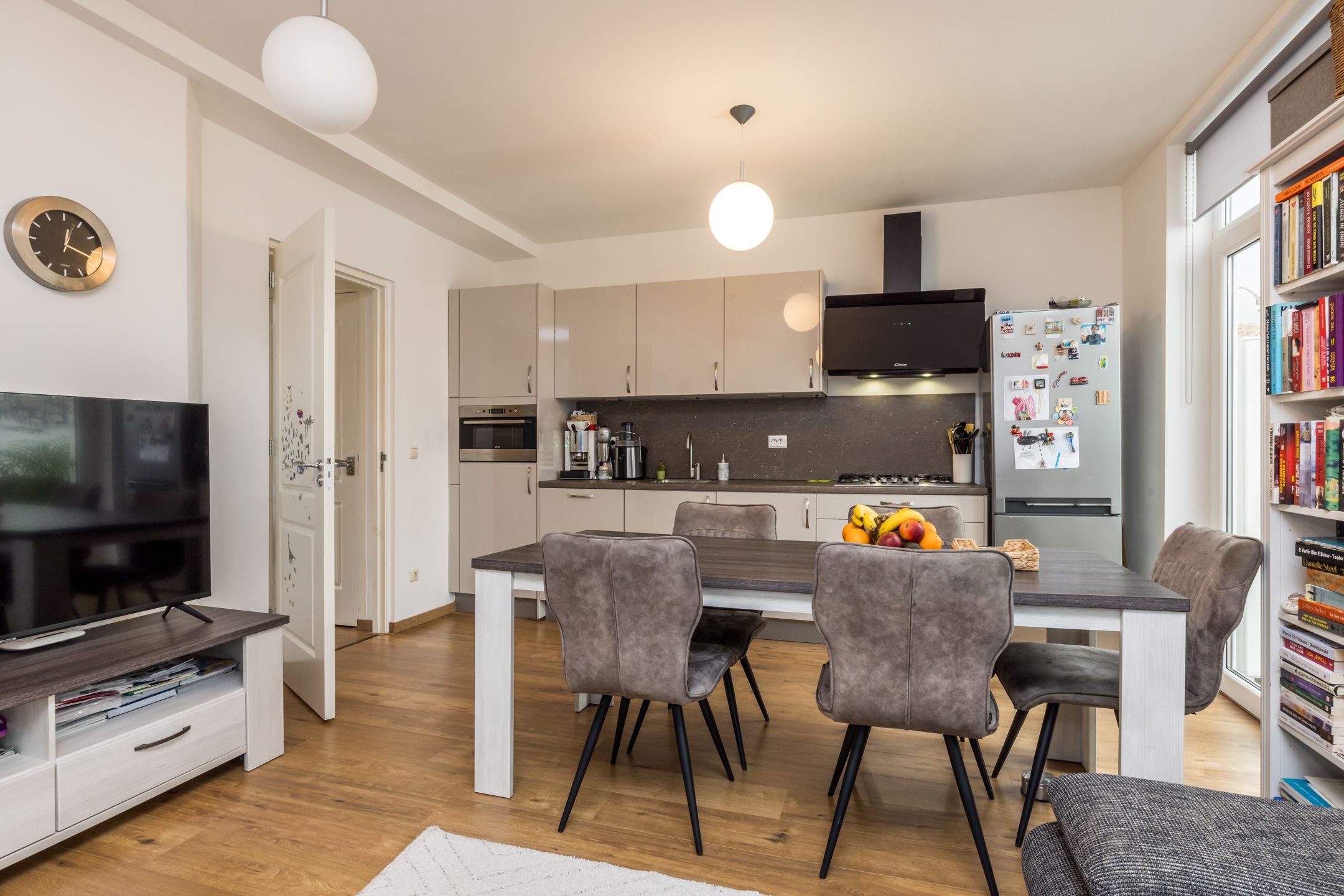 Foto 6 van Lokerstraat 16