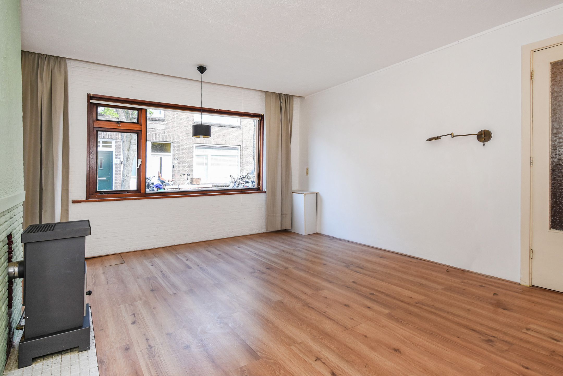 Foto 12 van Burgemeester Waldeckstraat 14