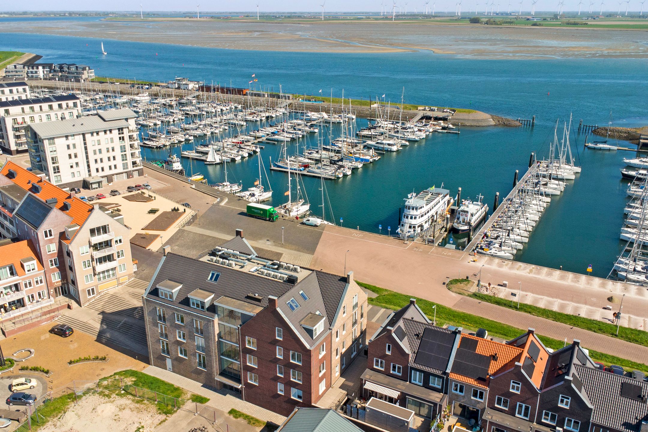 Foto 45 van Havenweg 153