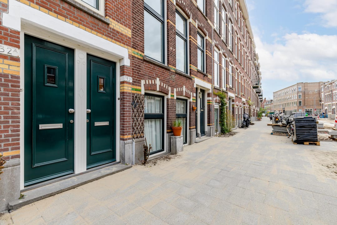 Photo 43 of Lisstraat 32-B
