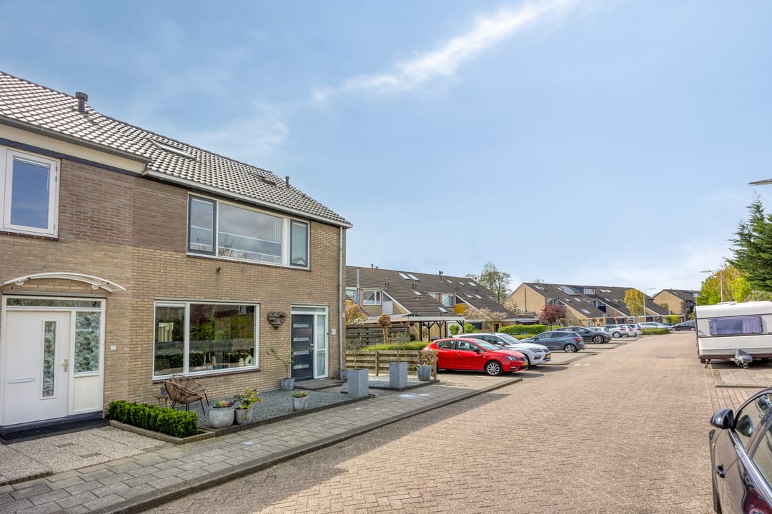 Foto 32 van Esdoornstraat 9